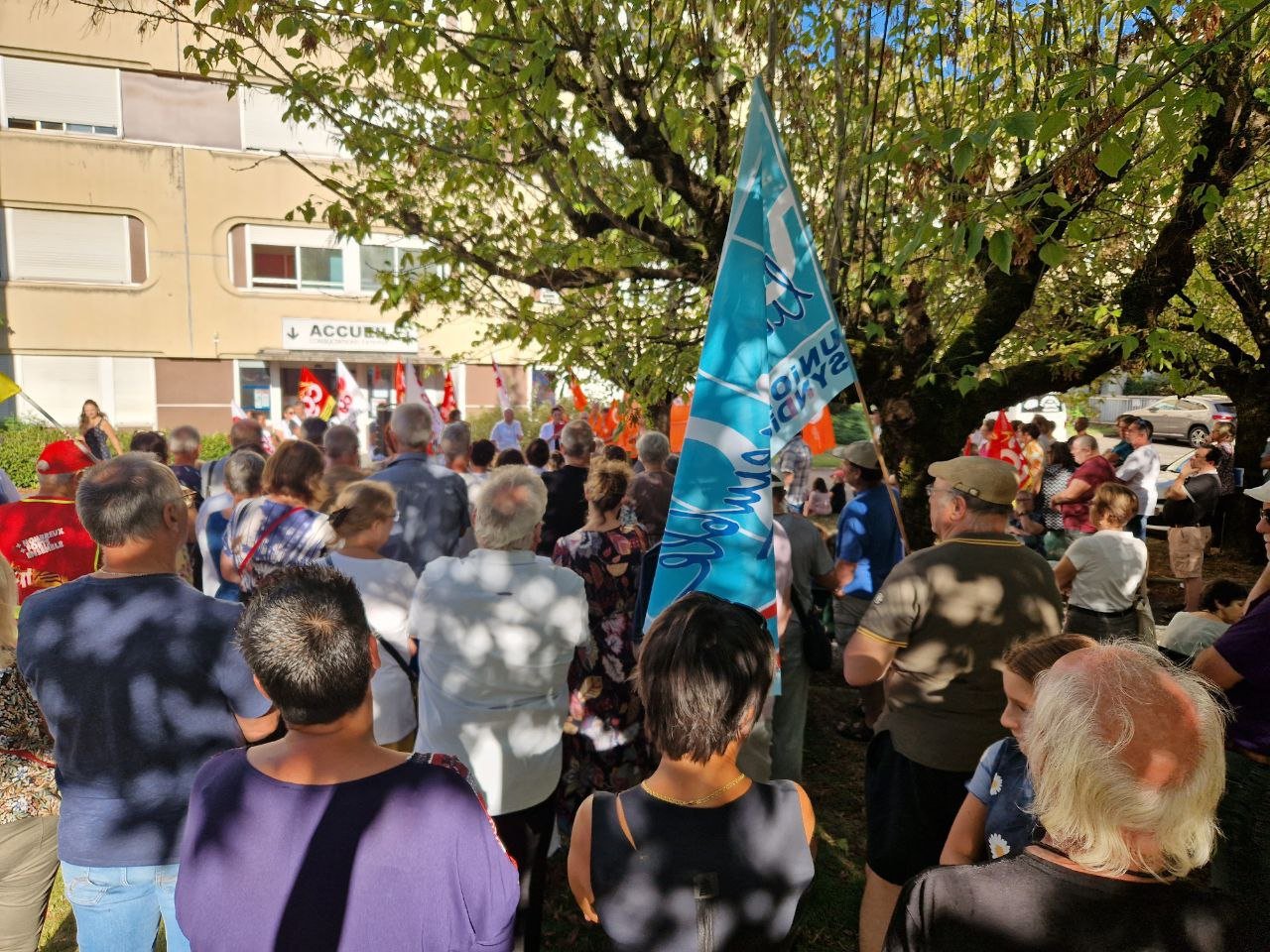 Lire la suite à propos de l’article Manifestation devant l&rsquo;hôpital de Decazeville mardi 19 septembre